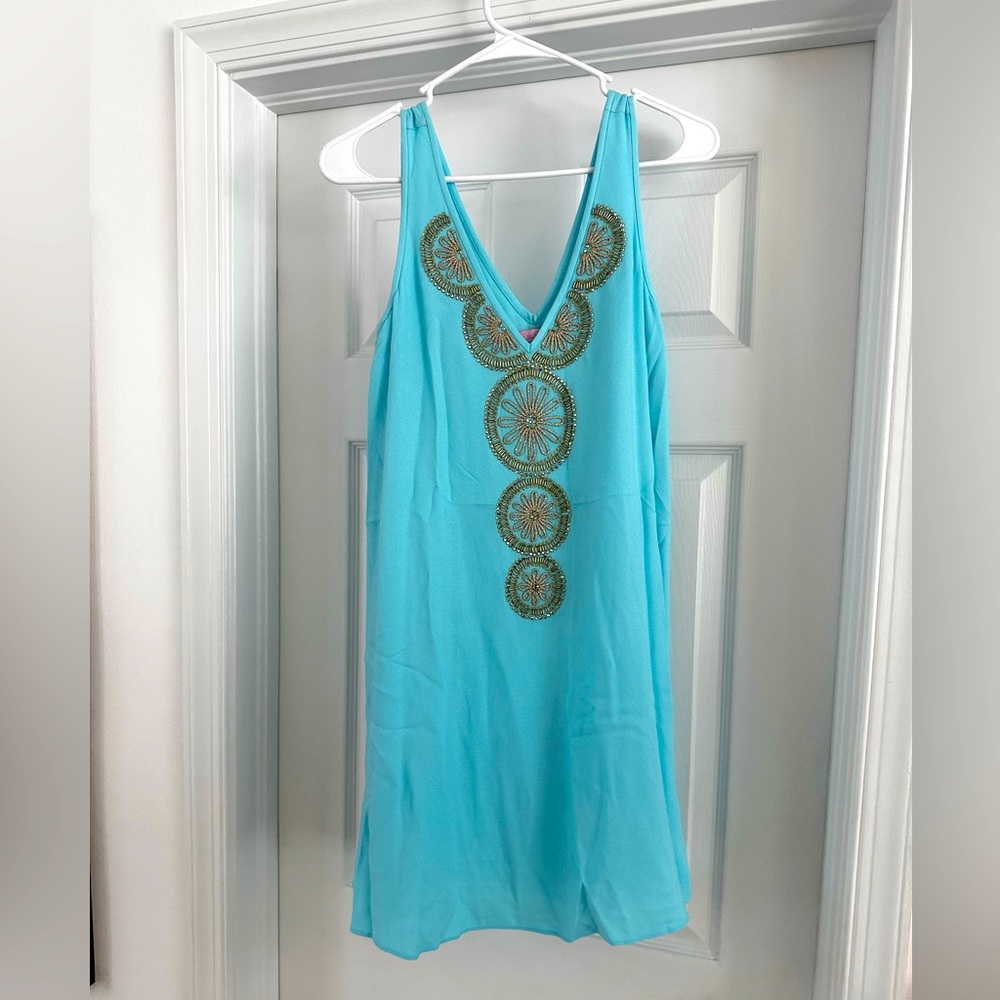 Beautiful Lilly Pulitzer dress size small blue with gold neckline accent